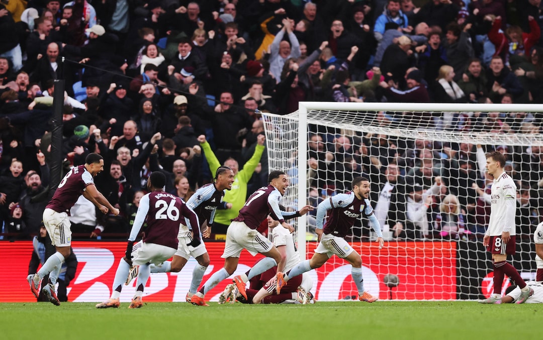 الأزمة تتعمق: Liverpool ينهار في Villa Park وثلاث خسائر متتالية تنذر بموسم في حالة انهيار حر